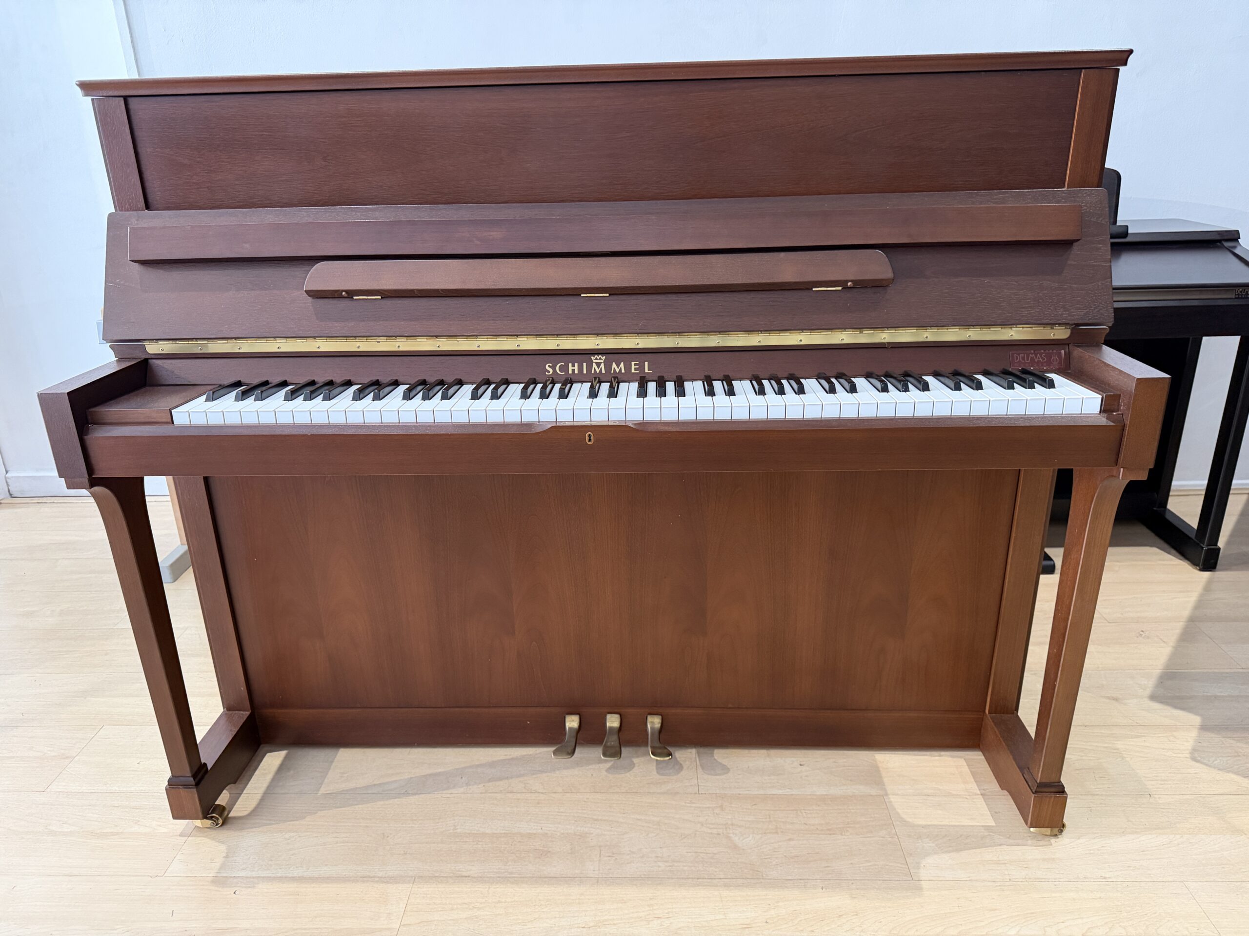 SCHIMMEL C 120 T OCCASION