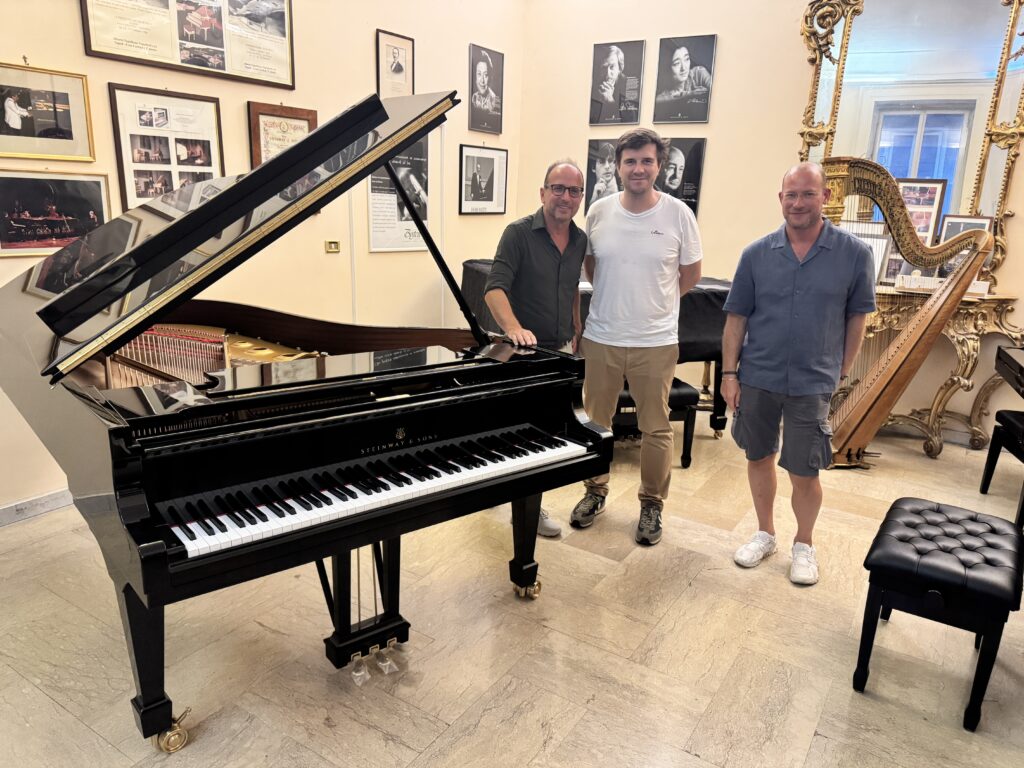 Delmas Musique Rencontre avec une institution napolitaine de 1840 ... ALBERTO NAPOLITANO PIANOFORTI Delmas Musique IMG_9293-1024x768 Rencontre avec une institution napolitaine de 1840 ... ALBERTO NAPOLITANO PIANOFORTI